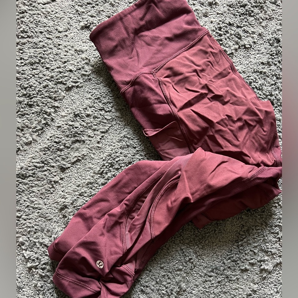 Lululemon cropped maroon leggings. NWOT